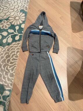 Aviator Nation Kids 5 Stripe Gray Zip Hoodie & Sweatpants w/blue stripes  Size 6
